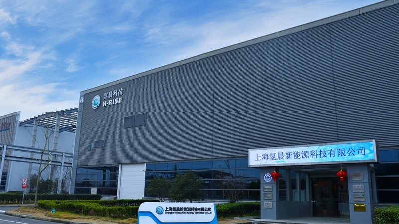 太阳能光伏板清洁，这些工具你选对了吗？**