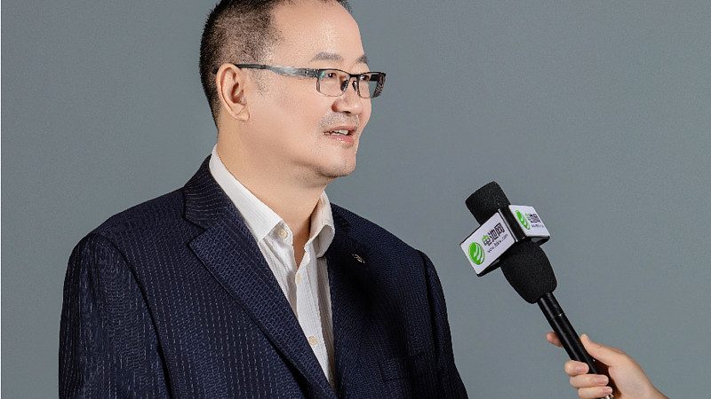 轻质光伏组件定制价格多少钱一瓦